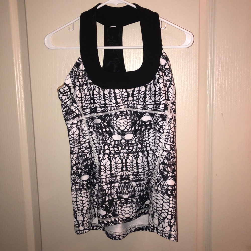 Lululemon tank